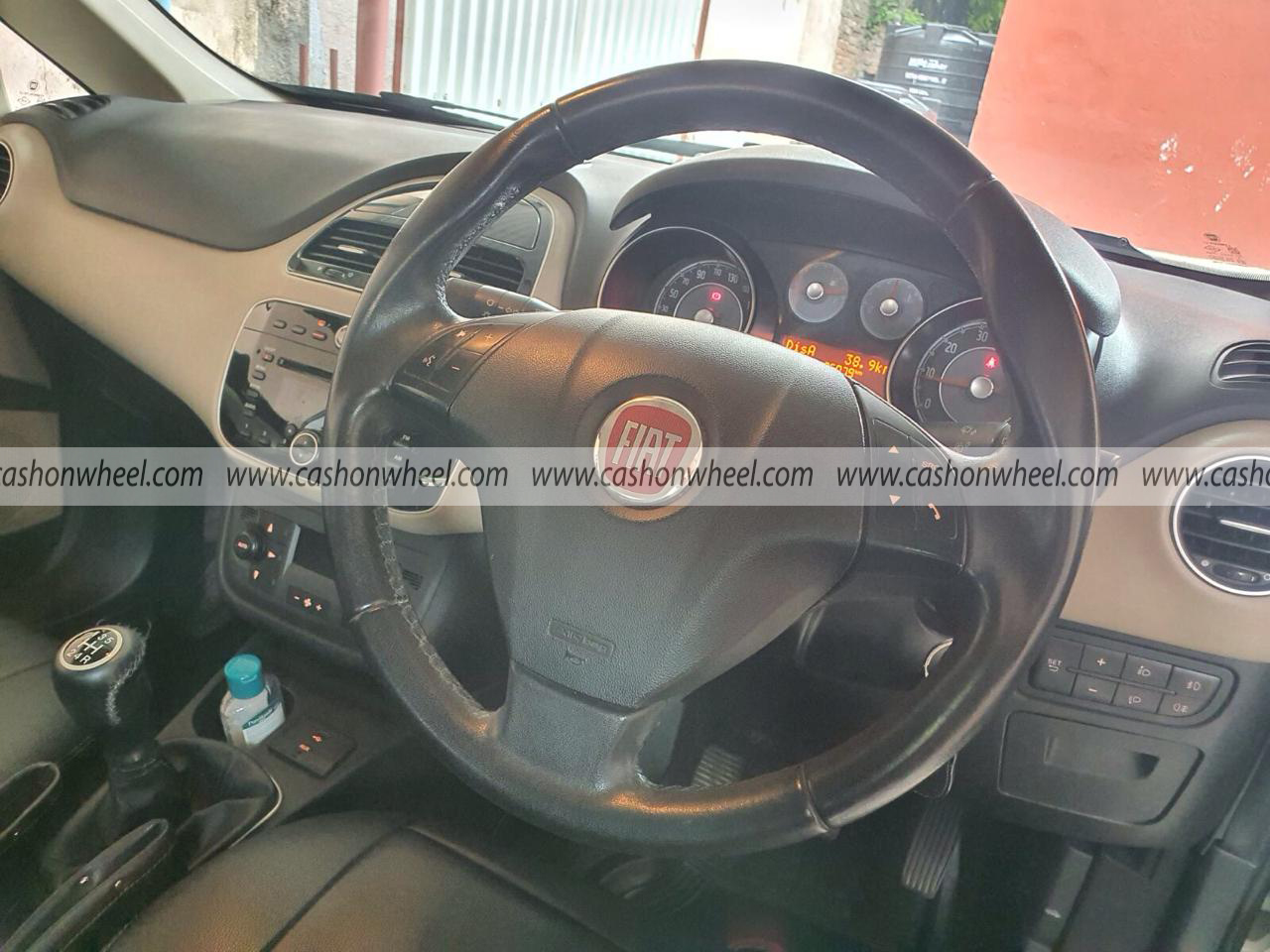 Cash on Wheel